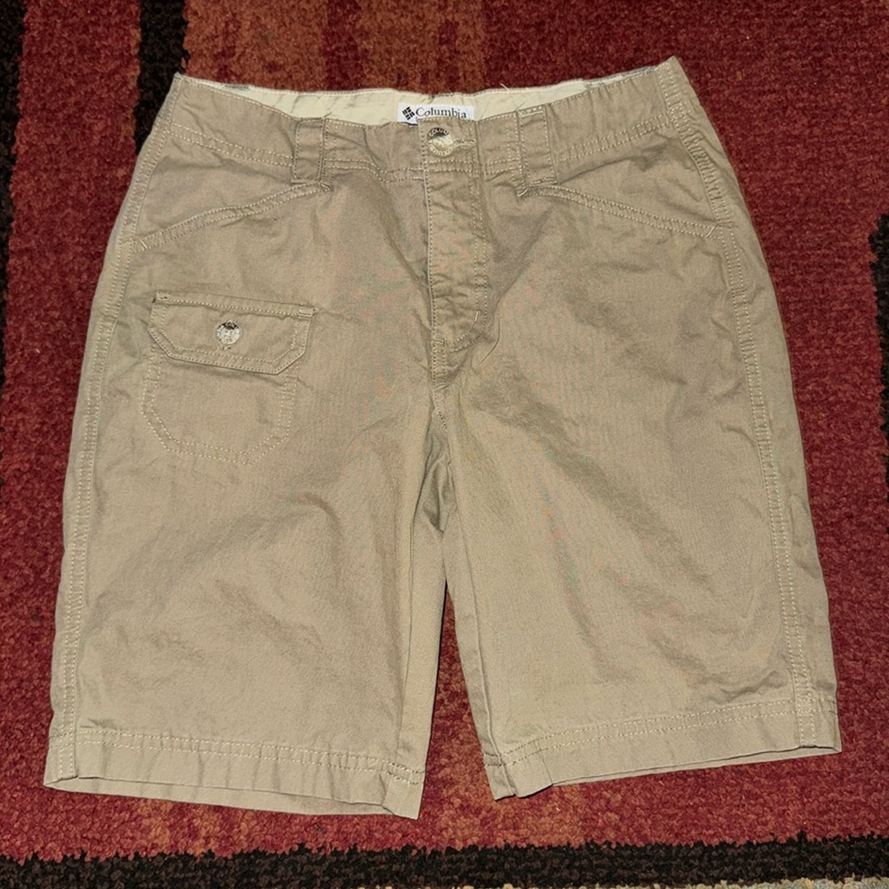 Women’s Columbia Shorts